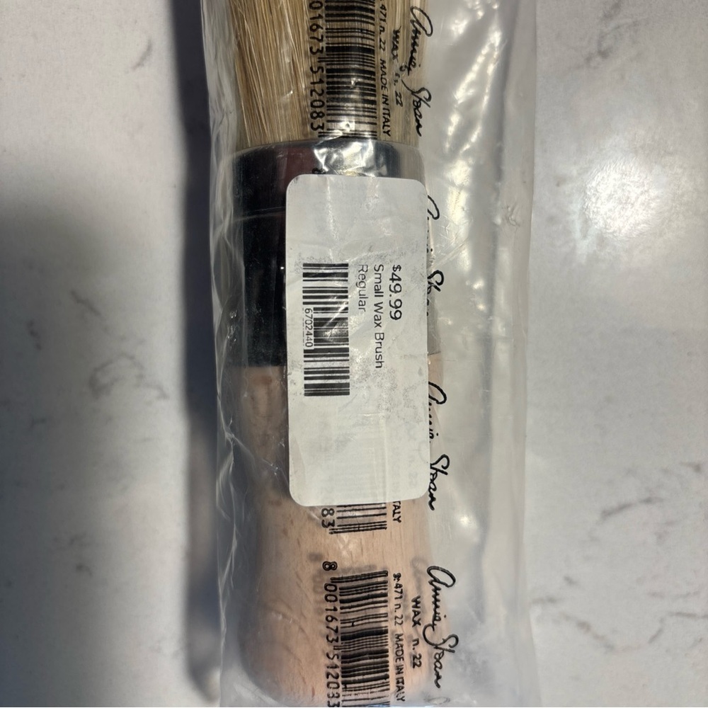 New! Annie Sloan small wax brush no 22 wood handle